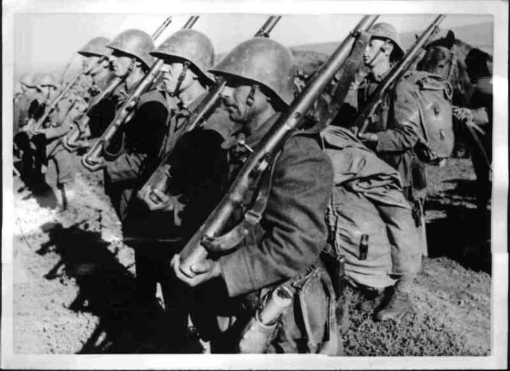 405471_168708993244251_1436745850_n